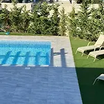 Sunrise With Pool By Trulycyprus * بريفوليا