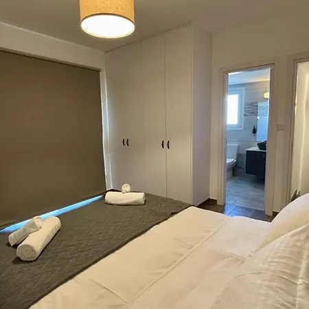 Villa Sunrise With Pool By Trulycyprus *