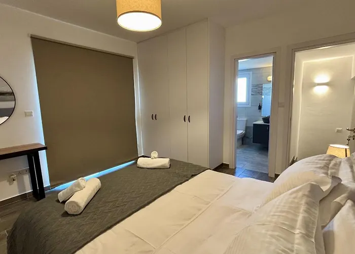 Villa Sunrise With Pool By Trulycyprus *