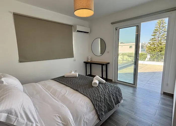 Sunrise With Pool By Trulycyprus Villa